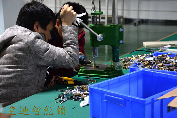 深圳指紋鎖代理